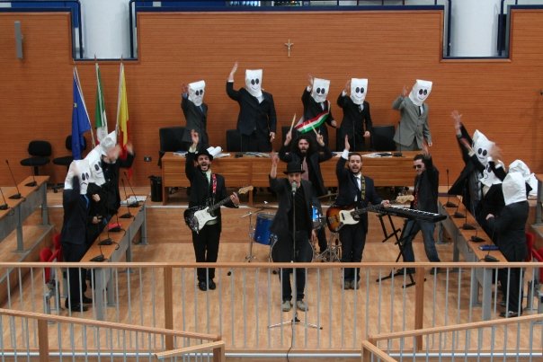 1451_54221868752_8137_n